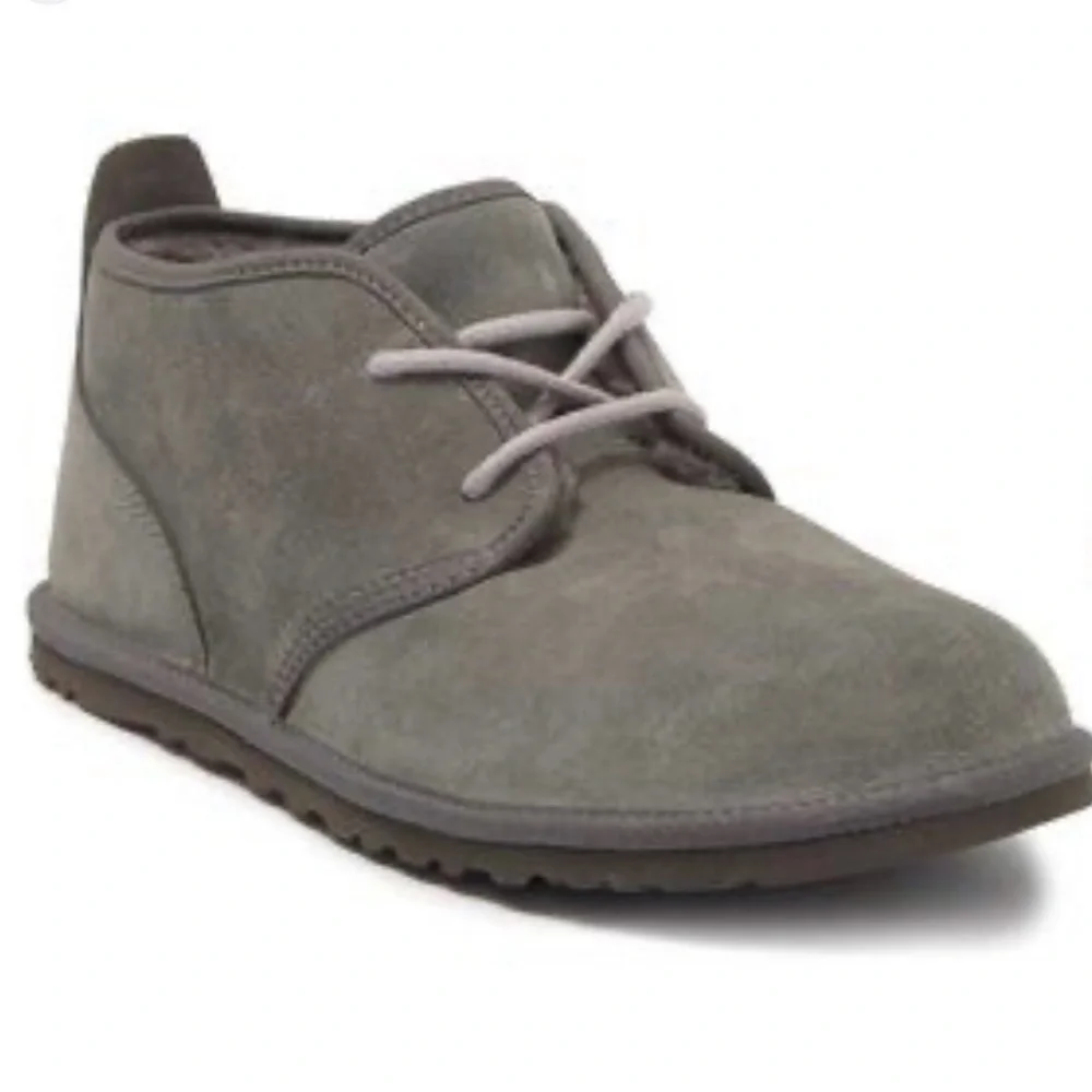 UGG Men’s Maksim Chukka Boot